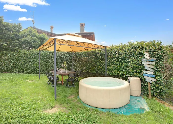 La Luna Nel View Garden - Happy *