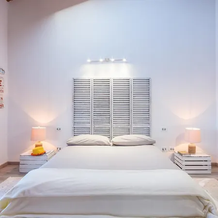 La Luna Nel View Garden - Happy * Ispra