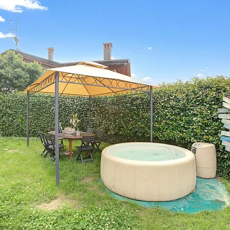 La Luna Nel View Garden - Happy *