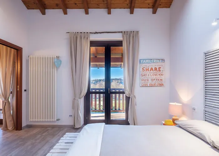 La Luna Nel View Garden - Happy 이스프라